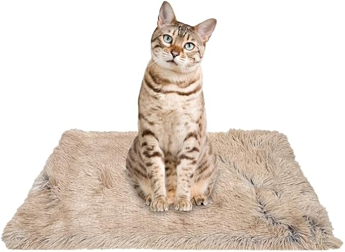 PJYuCien Dog Blankets for Small Dogs Washable - Fluffy Fuzzy Cat Blanket for Couch, Puppy Throw for Furniture with Polyester Fleece, Super Soft Plush for Pet Kitten Doggy, Brown, 16" x 24"