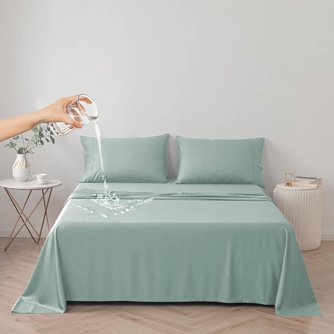 DUJUIKE Waterproof Bed Cover for Dog and Cats,Pet Hair Resistant Bed Sheet Cover, Protective Bed Liner Cover with 100% Waterproof Breathable Thin Fabric (Green, King 98 * 90 inch)