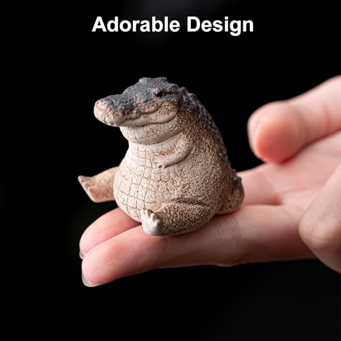Mini Alligator Baby Statue Ornament, Cute Resin Crocodile Figurine, Tea Pet Alligator Sculpture, Animal Statue for Indoor Outdoor Home Garden Decoration, Animals & Crocodile Lovers