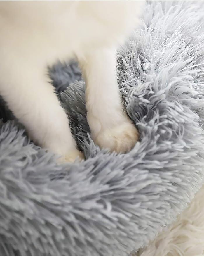 BODISEINT Faux Fur Dog Bed, Shag Round Anti-Anxiety Pet Calming Doughnut Cuddler for Medium Large Puppy Dog Cat Kennel Cushion - Self Warming (28'' D x 8" H, Light Grey)