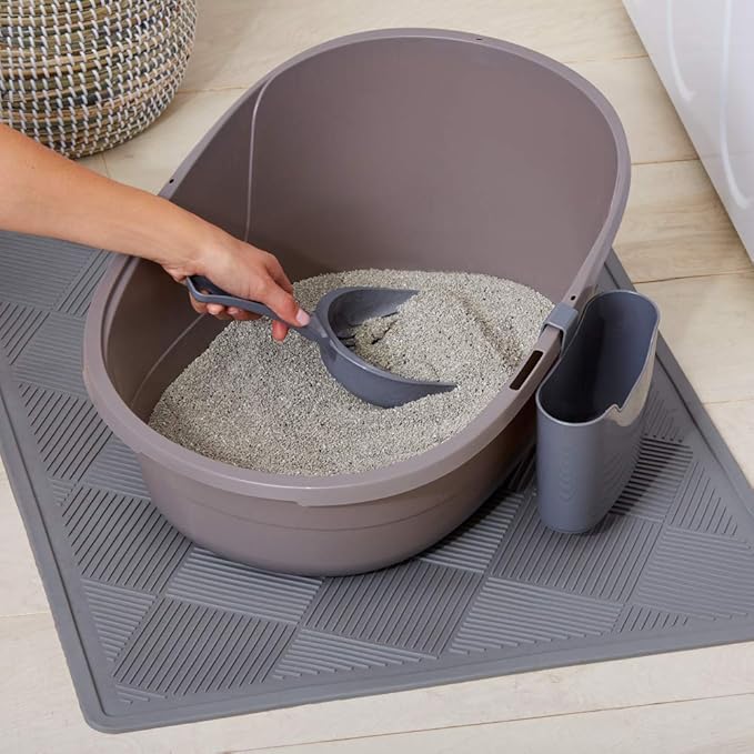 Amazon Basics Durable Litter Scoop for Cat Litter Box,with Holder,Efficient Scooper,(Pack of 12)