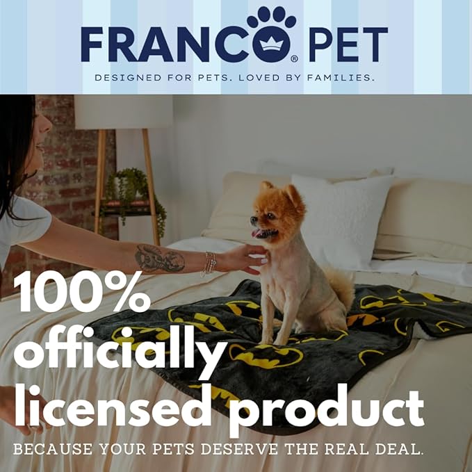 Franco Pet Batman DC Comics Bat Shield Logo Super Soft Cozy Waterproof Sherpa-Backed Blanket Throw for Small Dogs, Couch/Bed/Car, 30x40 (Officially Licensed Product)