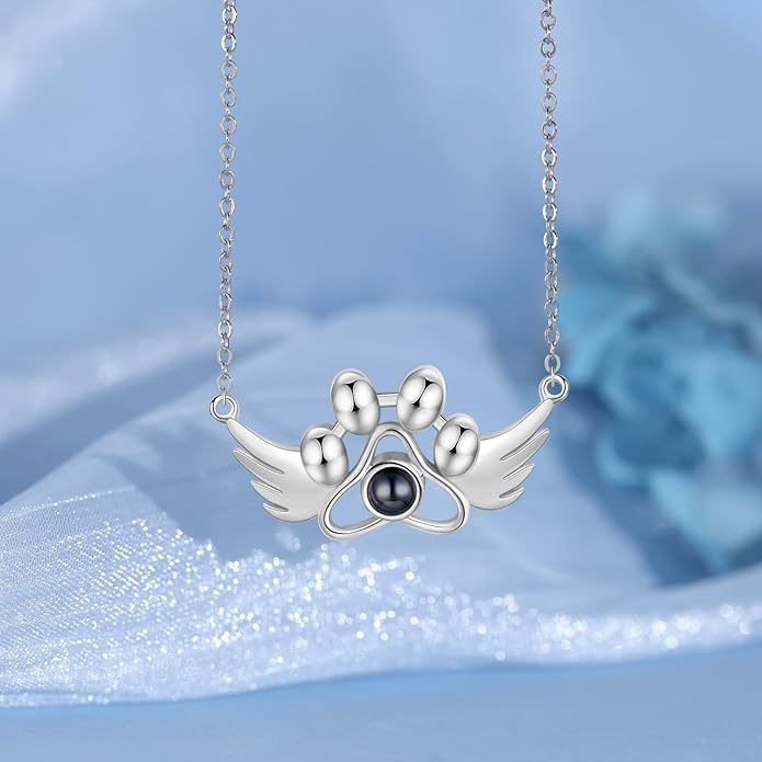 Personalized Cute Dog Cat Paw Name Necklace Forever Love Custom Heart Pendant Pet Name Necklace Gift for Pet Lovers