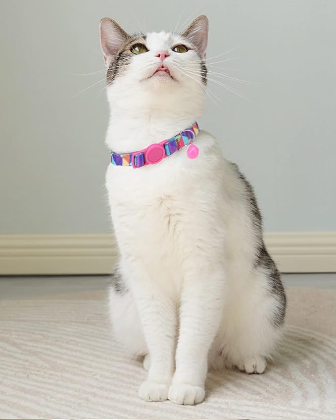 SOLMOONY Cute Cat Collar for Girl Boy,Colorful Breakaway Cat Collars with Bell 2 Pack，Adjustable Printed Nylon with Safety Buckles Kitten Collar (Leopard Print)