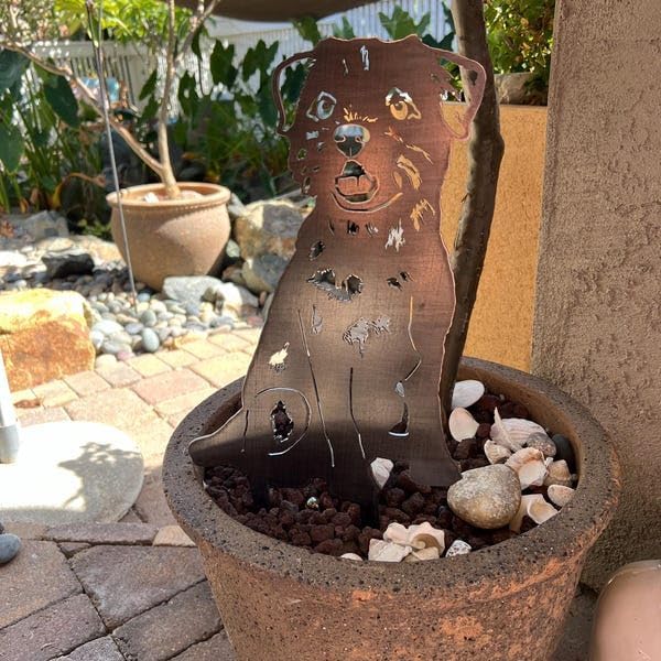 Custom Metal Chihuahua Memorial Stake,Chihuahua Grave Marker,Personalized Dog Loss Gift,Garden Stake for Loss of Dog,Chihuahua Garden Decor,Pet Outdoor Decor Memorial Stakes.