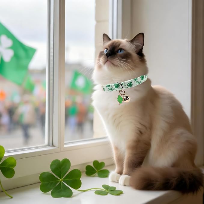 Cat Collar,2Pack St.Patrick's Day Cat Collars Cute Breakaway Kitty Collars,Spring Green Shamrock Cat Collar with Bell, Lucky Clover Kitten Collars with Safety Buckle for Girl & Boy Cats