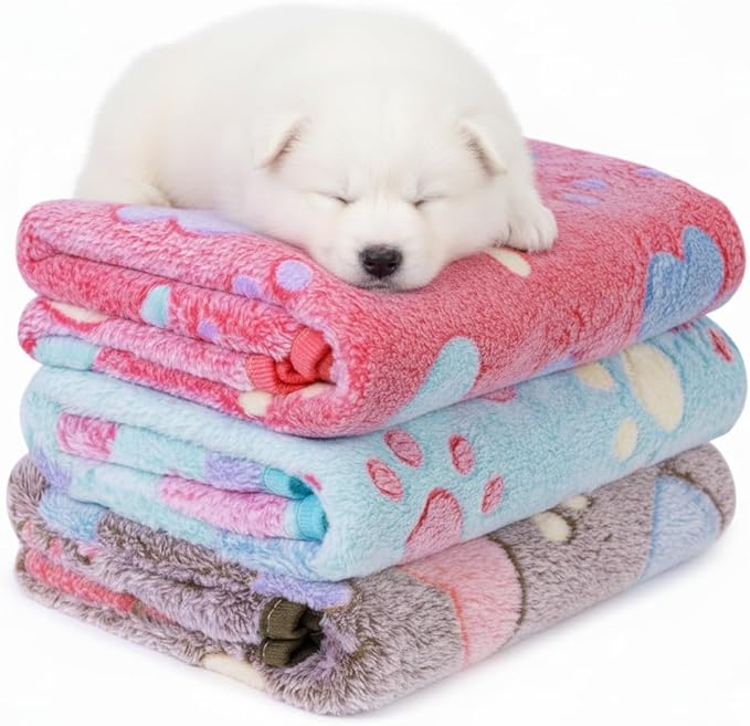 LeapSheep Pet Blankets for Dogs Cats - 3Pack Heart Pattern Super Soft Fluffy Dog Blankets for Small Medium Large Doggy Kitten (Heart, Small)