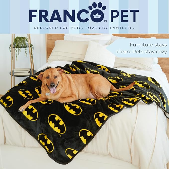 Franco Pet Batman DC Comics Bat Shield Logo Super Soft Cozy Waterproof Sherpa-Backed Blanket Throw for Large Dogs, Couch/Bed/Car, 50x60 (Officially Licensed Product)