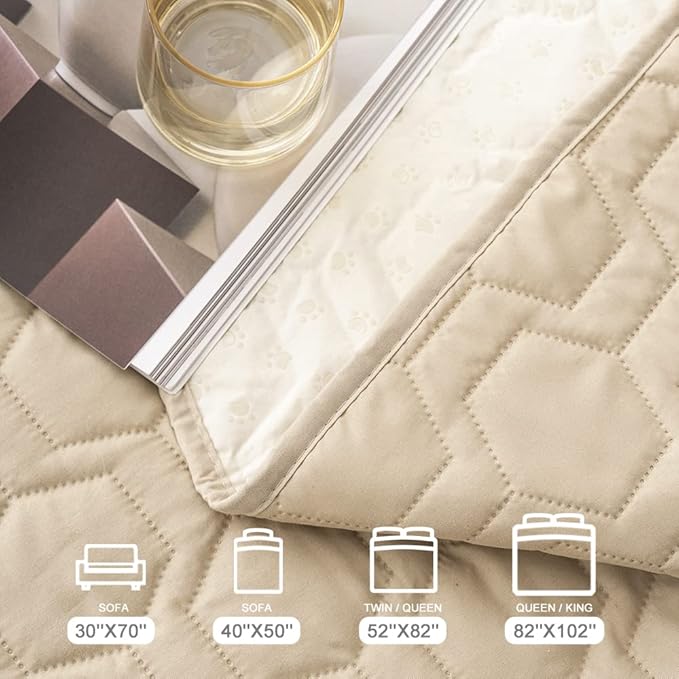 Waterproof and Non-Slip Dog Bed Cover and Pet Blanket Sofa Pet Bed Mat ，car Incontinence Mattress Protectors Furniture Couch Cover for Most Cats Dogs,Pets（52x82-Beige）
