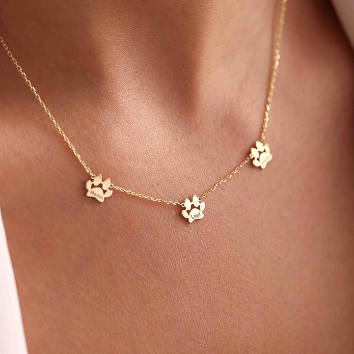 Personalized Cute Dog Cat Paw Name Necklace Forever Love Custom Heart Pendant Pet Name Necklace Gift for Pet Lovers