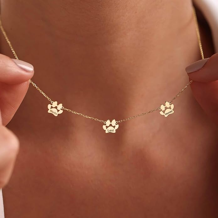 Personalized Cute Dog Cat Paw Name Necklace Forever Love Custom Heart Pendant Pet Name Necklace Gift for Pet Lovers