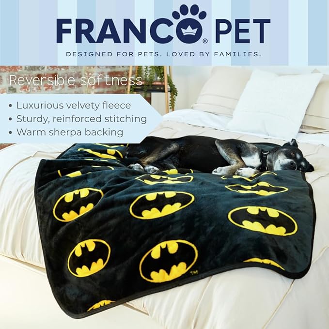 Franco Pet Batman DC Comics Bat Shield Logo Super Soft Cozy Waterproof Sherpa-Backed Blanket Throw for Medium Dogs, Couch/Bed/Car, 40x50 (Officially Licensed Product)