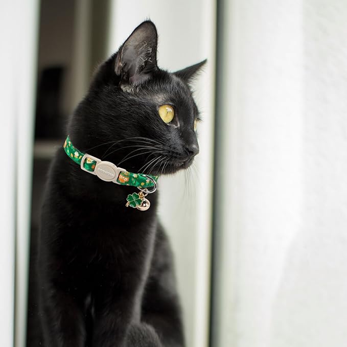 Cat Collar,2 Pack St.Patrick's Day Cat Collars Breakaway with Bell, DOGWONG Safety Buckle Cat Collar Green Trefoil Cat Collar for Girl Boy Cats，Adjustable 7-12 Inch