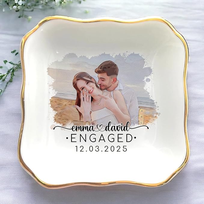 Personalized Couple Portrait Photo Ring Dish Engagement Gift, Ring Holder Dish Wedding Gift, Trinket Dish for Bride Wife, Jewelry Tray Gifts for Newly Engaged Couple Anniversary