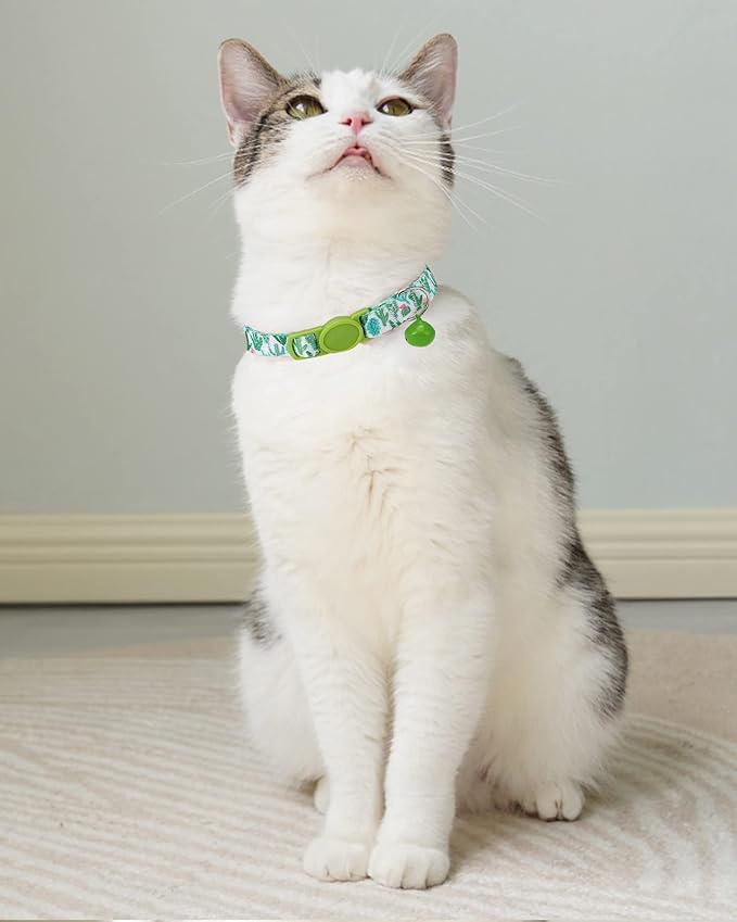 SOLMOONY Cute Cat Collar for Girl Boy,Colorful Breakaway Cat Collars with Bell 2 Pack，Adjustable Printed Nylon with Safety Buckles Kitten Collar (Cactus)