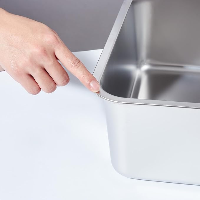Stainless Steel Litter Box,Metal Cat Litter Box,Medium Cat Litterbox for Kitty or Rabbits, No Smell, Non Stick, Easy to Clean(17.7" L x 13.77" W x 6" H)