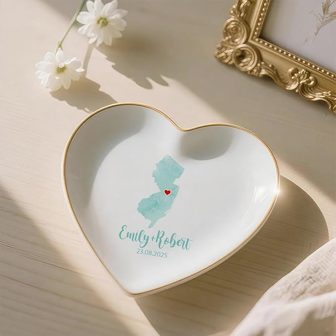 Custom State Location Map Engaged Ring Dish, Ring Holder Dish Engagement Gift, Jewelry Tray Gifts for Newly Engaged Couple, Trinket Dish for Her Bride Wife Bestie