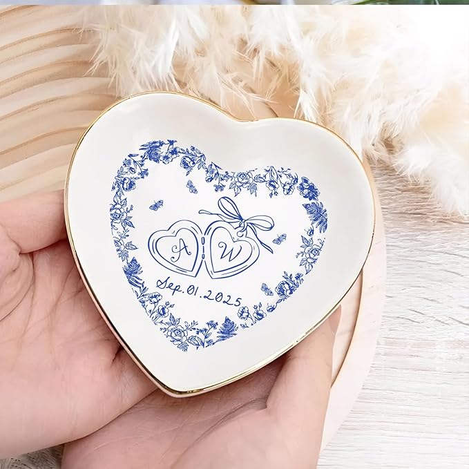 Personalized Ring Dish Engagement Gift, Engaged Ring Holder, Custom Wedding Jewelry Dish, Jewelry Tray Gifts for Newly Engaged Couple, Sentimental Gift for Her Bride Wife Bestie