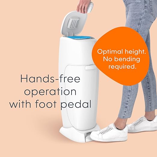 Playtex Diaper Genie Complete Pail with Built-In Odor Controlling Antimicrobial, Includes Pail & 1 Refill, White , 8.36 Pound