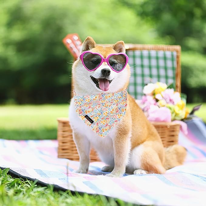 ARING PET Girl Dog Bandana, Spring Summer Daisy Floral Pet Bandana Scarf Triangle Bibs for Puppy Small Medium Large Dogs-S
