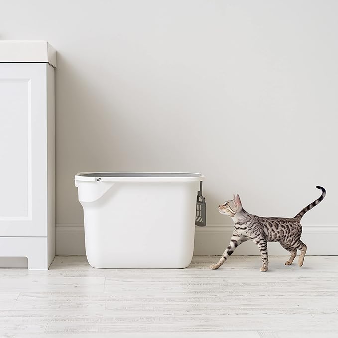 IRIS USA Cat Litter Box, Large Cat Box Enclosure, Top Entry with Litter Catching Lid, Enclosed with Scoop, White/Gray