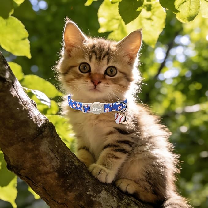 Unique Style Paws Baseball Kitten Collars,Cute Blue Cats Collar with Bell,Kitten Collar Breakaway Buckle with Heart Pattern,Adjustable Cat Collars,Ideal Gift for Boy Girl Cats
