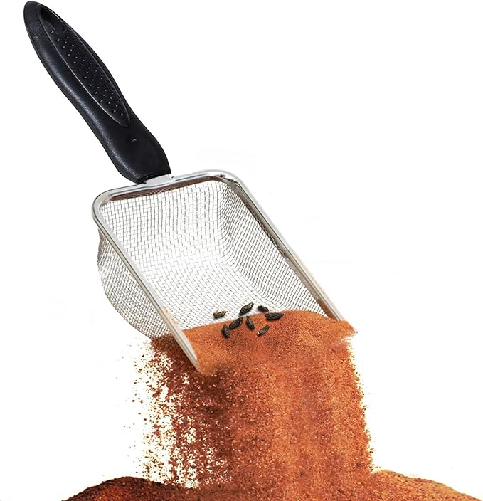 SunGrow Reptile Sand Scoop, Stainless Steel Fine Mesh Net for Lizard, Gecko, Snake Habitat, Substrate and Gravel Sifter, Black Non-Slip Handle Sifter, 11” x 4” x 2”, 1 Pc 