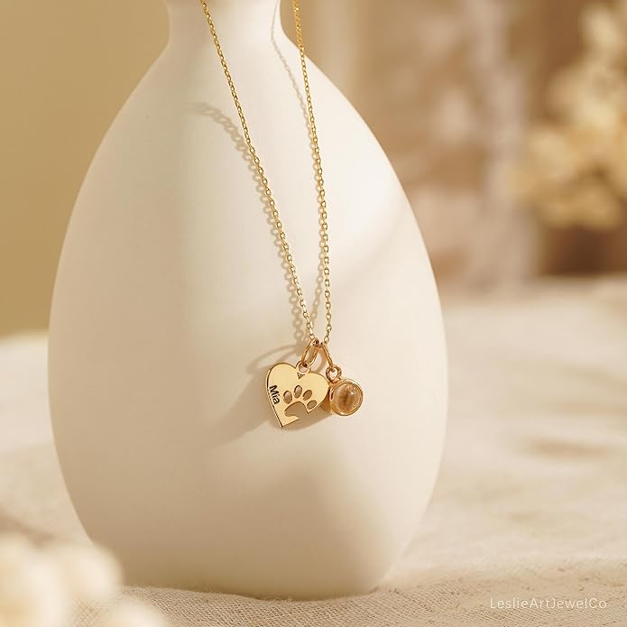 Personalized Cute Dog Cat Paw Name Necklace Forever Love Custom Heart Pendant Pet Name Necklace Gift for Pet Lovers