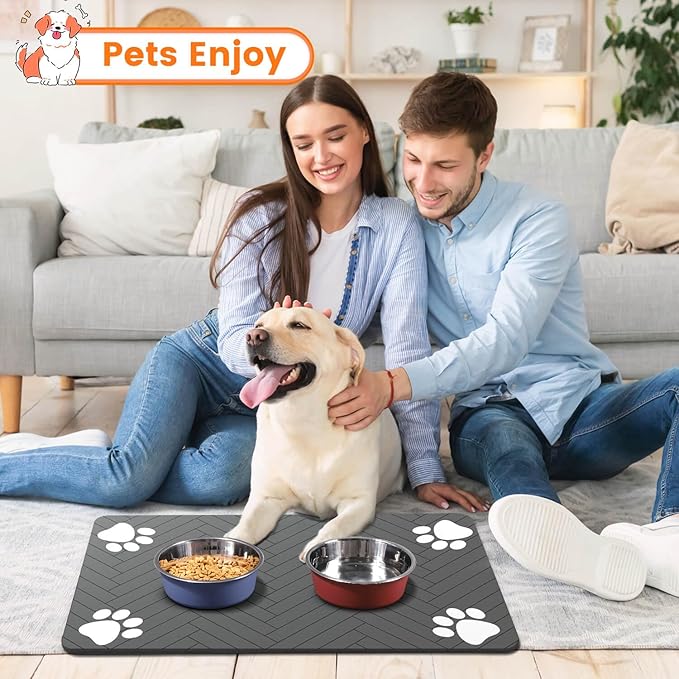 Pet Feeding Mat-Absorbent Pet Placemat for Food and Water Bowl, with Waterproof Rubber Backing, Quick Dry Water Dispenser Mat for Dog and Cat (20"x12", Christmas)