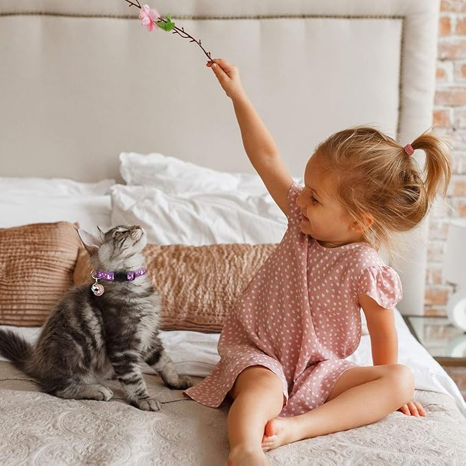 Baeuppit 2PCS Breakaway Cat Collars with Bell Moons Stars Cute Kitty Adjustable Safe Kitten Collars with Pendant Glow in The Dark(Purple&Pink)