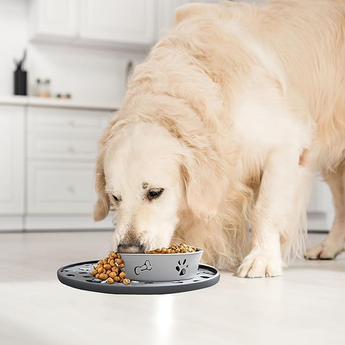 Silicone Dog Food Mat,Silicone Pet Food Mat Cat,Rubber for Dog Bowls Mats for Food and Water Bowl Feeding Round Paw Print（1 Pcs，Gray）