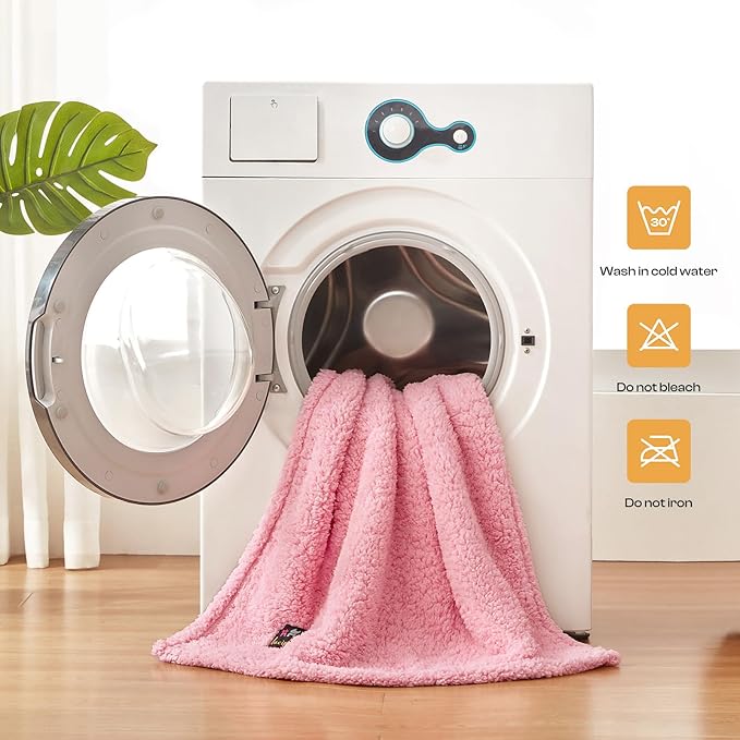Luciphia Waterproof Pet Blanket for Medium Large Dogs Soft Cat Sherpa Calming Thick Cover Leakproof Cozy Puppy Sofa Bed Car Couch Protector(Pink,41x31 inches)