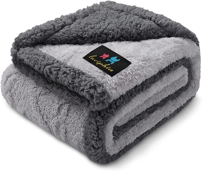 Luciphia Waterproof Pet Blanket, Liquid Pee Proof Dog Blankets for Sofa Bed Couch, Reversible Sherpa Fleece Furniture Protector Cover for Small Medium Large Dogs Cats,Light Grey Medium（57" x 40"）