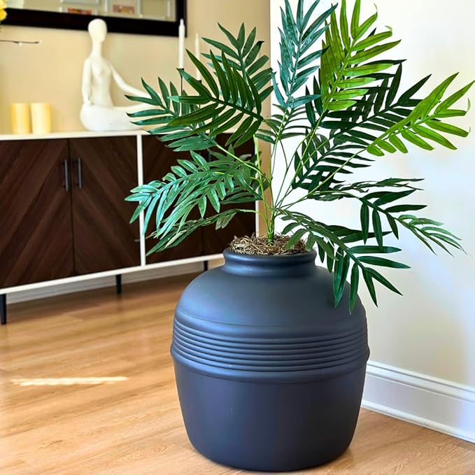 Good Pet Stuff Hidden Litter Box Planter, Decorative Cat Litter Enclosure with Carbon Filter, Artificial Plant, Easy Clean, Removable Liner, Round Style, Essentials Kit, Matte Black