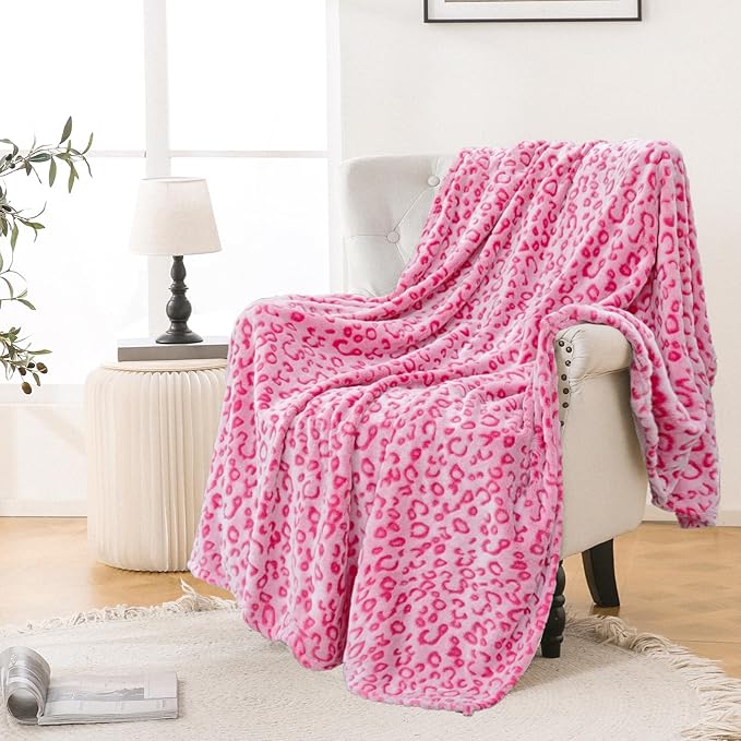 Bnuitland Pink Leopard Print Flannel Throw Blanket, 300 GSM Double Sided Fuzzy Fluffy for Bed Sofa Couch Travel, Super Soft Lightweight Cheetah Print Blanket for Adults and Kids, 50×60 inch