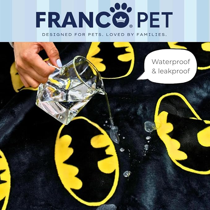 Franco Pet Batman DC Comics Bat Shield Logo Super Soft Cozy Waterproof Sherpa-Backed Blanket Throw for Medium Dogs, Couch/Bed/Car, 40x50 (Officially Licensed Product)