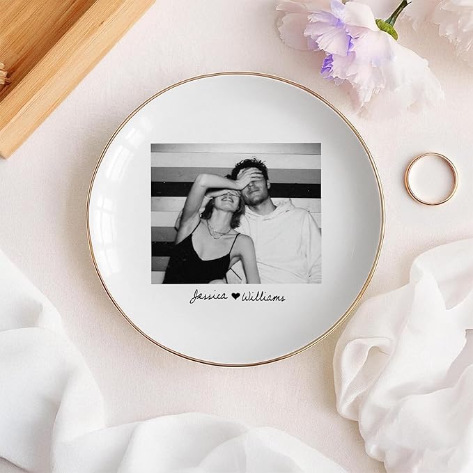 Custom Photo Ring Dish, Personalized Couple Portrait Picture Trinket Tray, Engagement Ring Dish, Wedding Jewelry Tray Keepsake Valentines Gift for Her Him Wife Husband