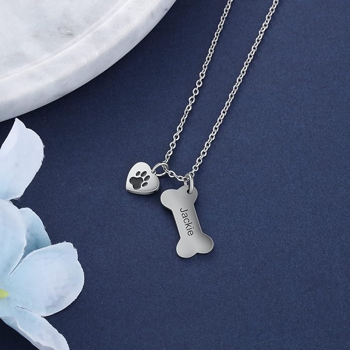 Personalized Cute Dog Cat Paw Name Necklace Forever Love Custom Heart Pendant Pet Name Necklace Gift for Pet Lovers