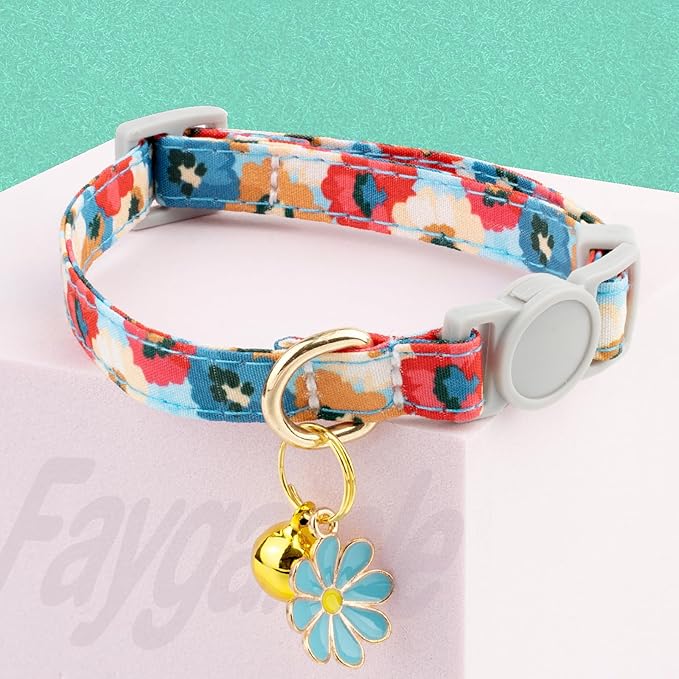 Faygarsle 2 Pack Breakaway Cat Collar with Bells for Girl Cats Cute Pink Collar with Flower Charm Floral Girly Spring for Cats