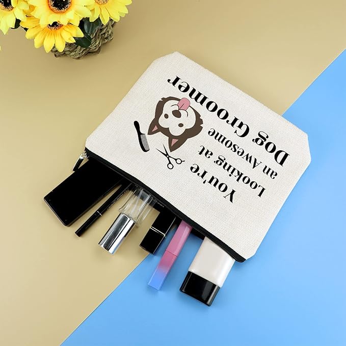Dog Groomer Gift for Women Makeup Bag Pet Grooming Present Cosmetic Bag Dogs Groomer Thank You Gift Dog Stylist Hairdresser Salon Gifts Christmas Thanksgiving Day Birthday Gifts for Dogs Hairdresser