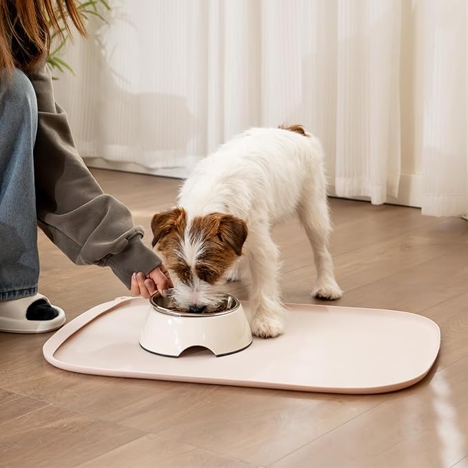 Silicone Dog Food Mat with Side Pocket & Hook Hole, Soft Raised Edges, Easy Clean Waterproof Non-Slip Pet Feeding Mat for Cats and Dogs Water Bowl, Pets Accessories(18"x12",Natural Tan)