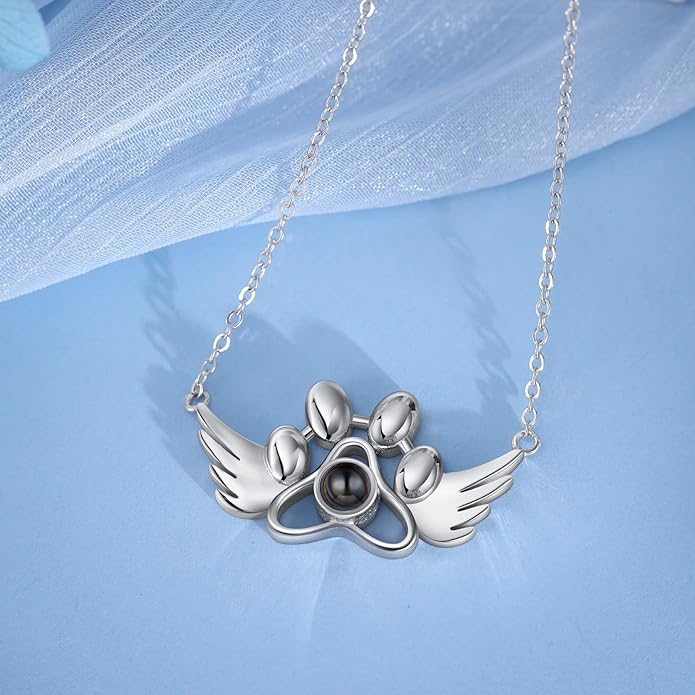 Personalized Cute Dog Cat Paw Name Necklace Forever Love Custom Heart Pendant Pet Name Necklace Gift for Pet Lovers