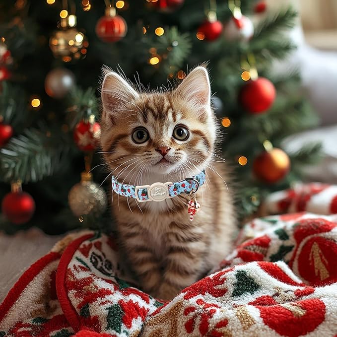 2 Pack Christmas Cat Collars - Breakaway Cat Collar with Bell, Candy Cane and Snowman Pendant, Winter Adjustable Kitten Collars for Girl Boy Cats, Blue&Red