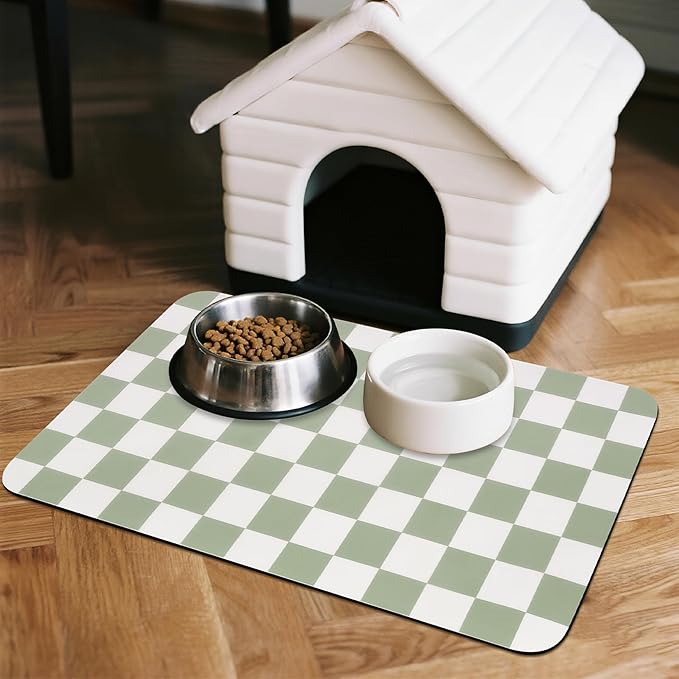Checkered Dog Food Mat, Absorbent Leak-Proof Pet Feeding Mat, Quick Dry Cat Food Mat for Messy Drinkers 17" x 32" Green