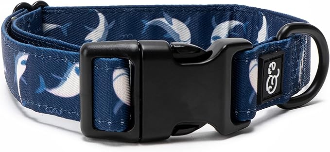 Lucy & Co. Shark Attack Dog Collar - Durable Lightweight Designer Collar for Pets - Adjustable Metal Safety Buckle - Navy White Shark - Large