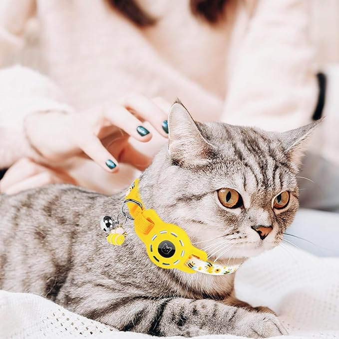BINGPET AirTag Cat Collar with Bells, Upgraded Safety Elastic Cat Collar with Airtag Cat Collar Holder, Anti-Lost Cat Collars for Girl Boy Cats, Anti-Suffocation Kitty Puppy Collars