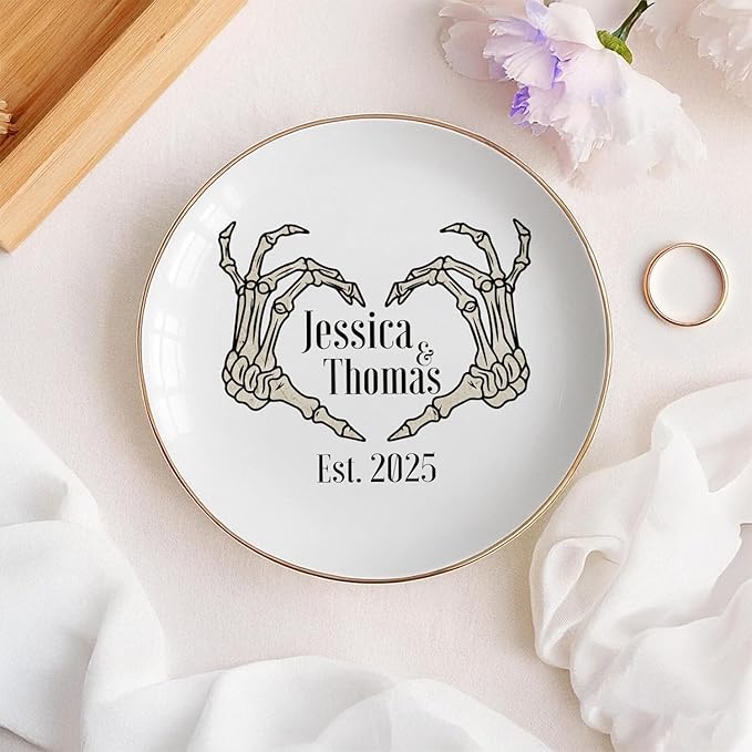 Custom Skeleton Hand Ring Dish Engagement Gift, Funny Engaged Ring Holder, Jewelry Tray Gifts for Newly Engaged Couple, Anniversary Halloween Wedding Party Gift for Bride Wife
