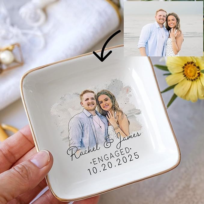 Personalized Couple Portrait Photo Ring Dish Engagement Gift, Ring Holder Dish Wedding Gift, Trinket Dish for Bride Wife, Jewelry Tray Gifts for Newly Engaged Couple Anniversary
