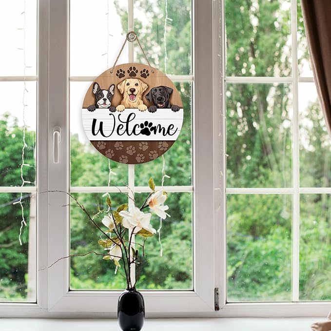 Deroro Welcome Dogs Front Door Sign, Paw Prints Wood Door Hanger Outdoor Outside Porch Decor Pet Lover Owner Gifts, Labrador Golden Retriever Farmhouse Wooden Wreath Indoor Wall Hanging Decoration