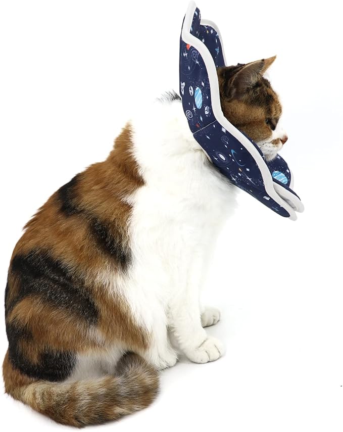 Soft Cat Cone, Adjustable Recovery Collar After Surgery to Prevent Licking Wound, Protective Cat Neck Cone, Comfortable Pet Elizabethan Collar for Cats Kittens and Puppies (S)